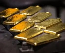Market Watchers: Gold Rises as Fiscal and Trade Tensions Shake Markets